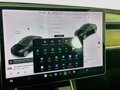 Used 2021 Tesla Model Y Long Range AWD/4WD image 18