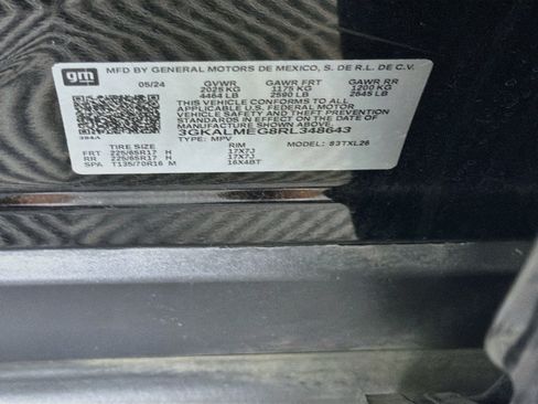 Used 2024 GMC Terrain SLE FWD image 12