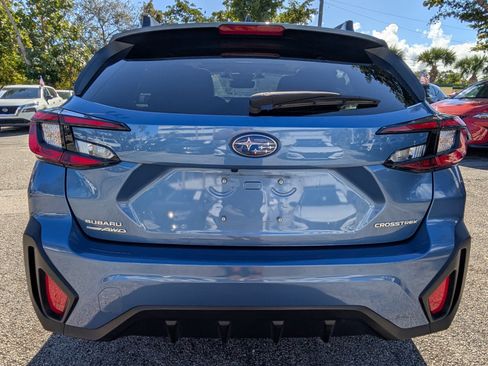 Used 2024 Subaru Crosstrek 2.0i Premium image 14