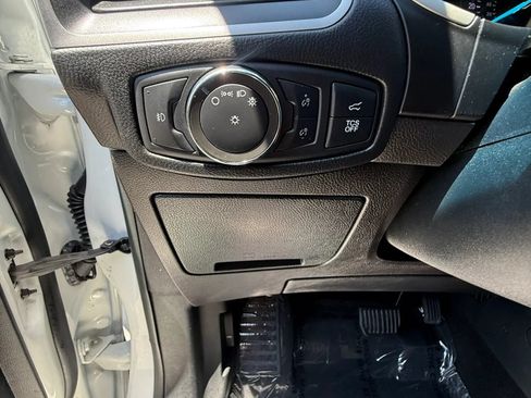 Used 2020 Ford Edge SEL w/ Convenience Package FWD image 29