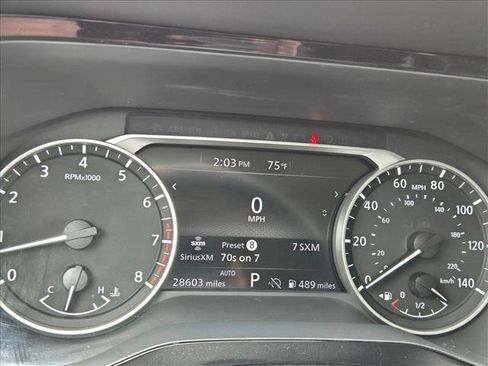 Used 2025 Nissan Pathfinder SV AWD/4WD image 11