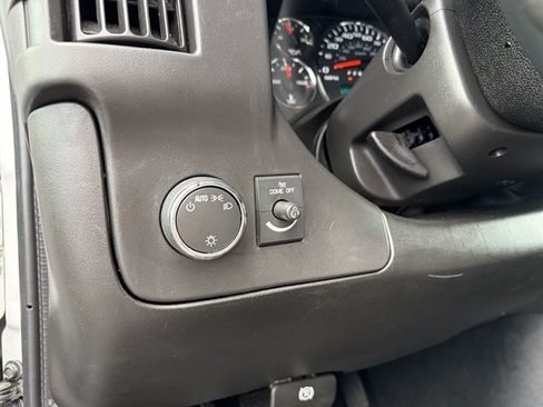Used 2016 Chevrolet Express 3500 LT w/ LT Preferred Equipment Group RWD image 21
