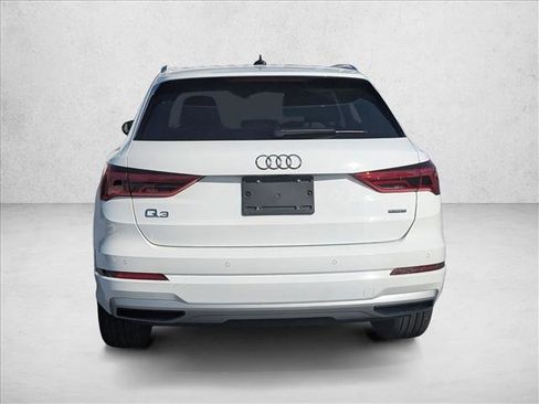 Used 2020 Audi Q3 2.0T Premium image 6