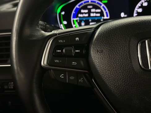 Certified 2022 Honda Accord Touring image 17