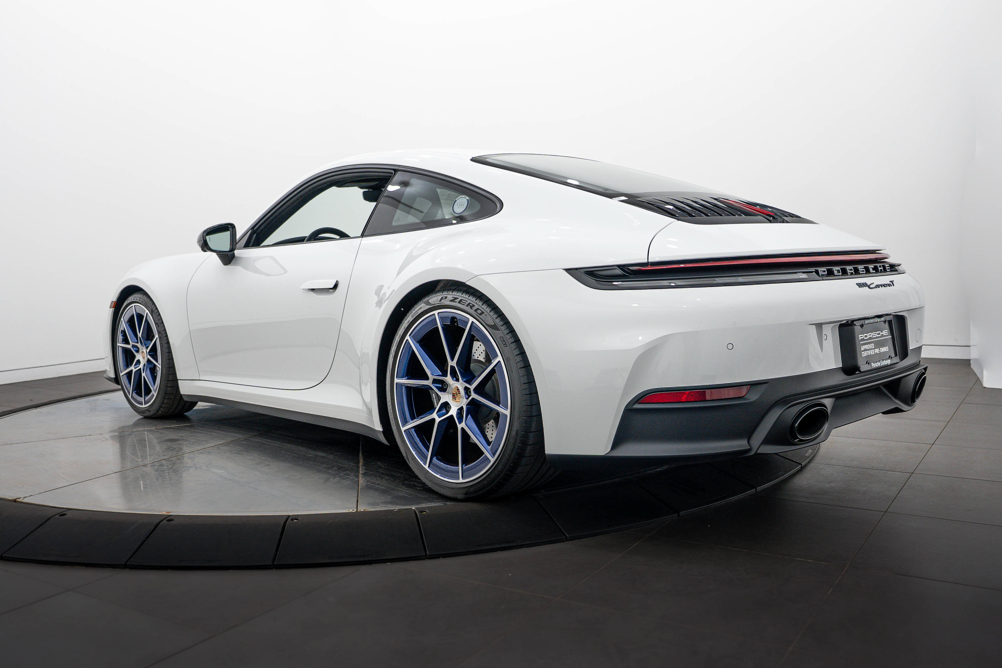 Certified 2026 Porsche 911 Carrera T RWD image 3