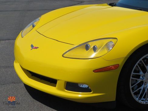 Used 2009 Chevrolet Corvette Coupe w/ Preferred Equipment Group RWD image 36