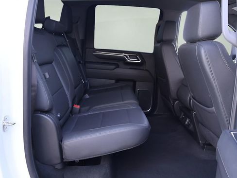 Used 2024 Chevrolet Silverado 2500 LTZ image 19