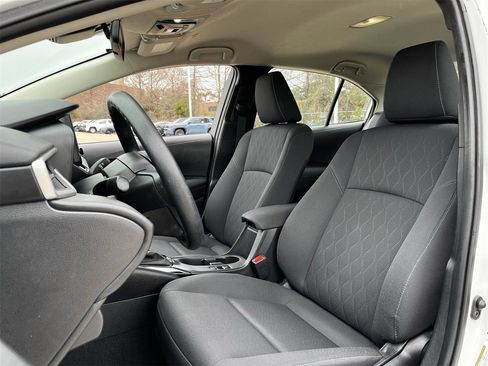 Used 2024 Toyota Corolla LE image 22