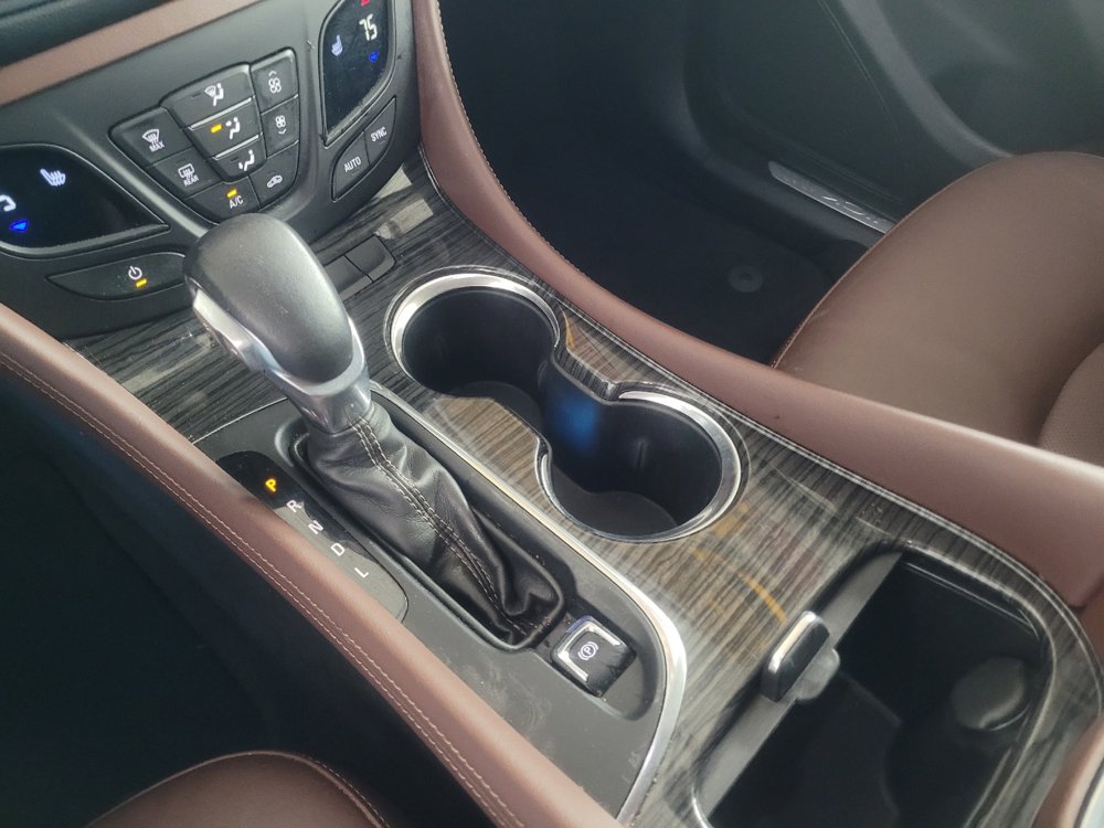 Used 2017 Buick Envision Essence FWD image 26