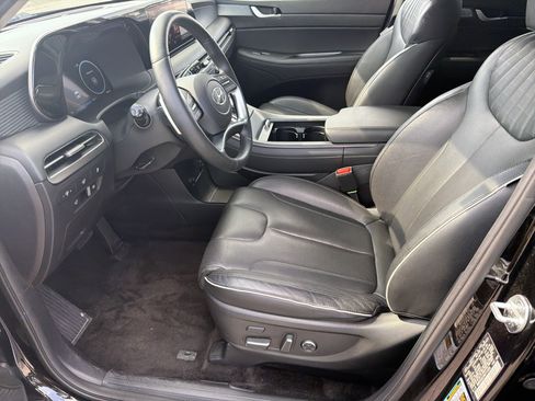 Used 2024 Hyundai Palisade Limited AWD/4WD image 17
