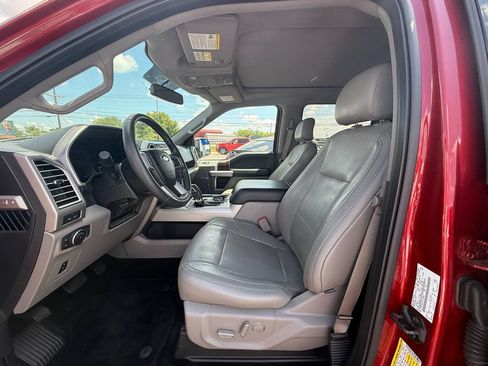 Used 2015 Ford F150 Lariat AWD/4WD image 10