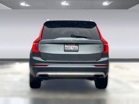 Used 2018 Volvo XC90 T6 Momentum w/ Convenience Package image 5