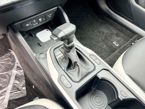 New 2025 Kia K4 GT-Line Turbo w/ GT-Line Premium Package FWD image 18