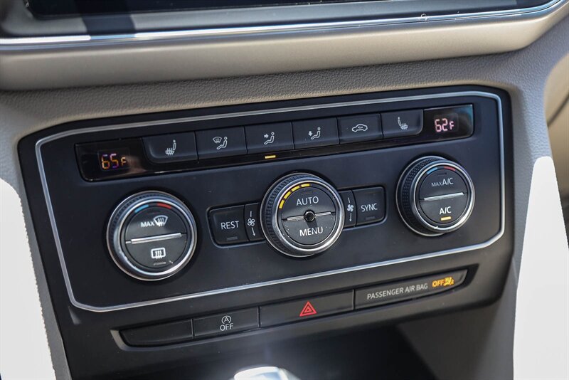 Used 2019 Volkswagen Atlas SE FWD image 30