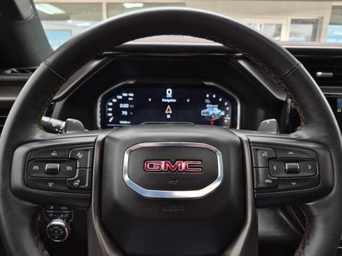 Used 2025 GMC Sierra 1500 AT4 w/ AT4 Premium Package AWD/4WD image 12