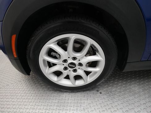 Used 2020 MINI Cooper 4-Door Hardtop image 26