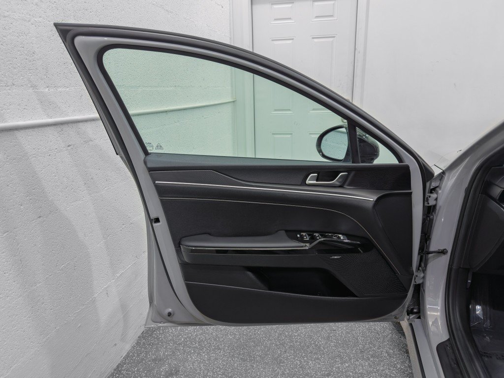 Used 2025 Kia K5 GT-Line w/ GT-Line Premium Package FWD image 11