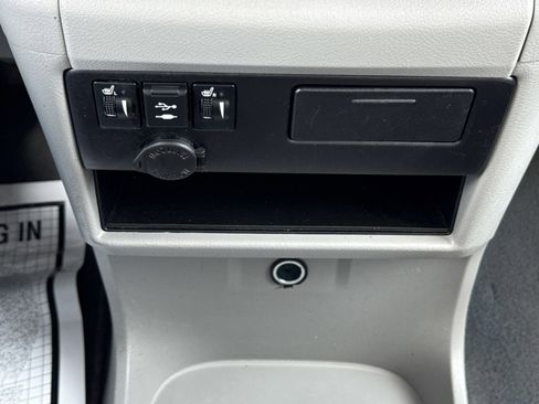 Used 2020 Toyota Sienna XLE Premium image 30