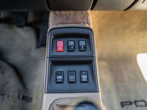 Used 1997 Porsche 911 Carrera 4 AWD/4WD image 25