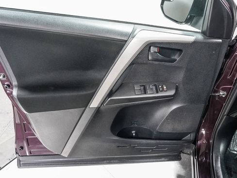 Certified 2017 Toyota RAV4 LE FWD image 21