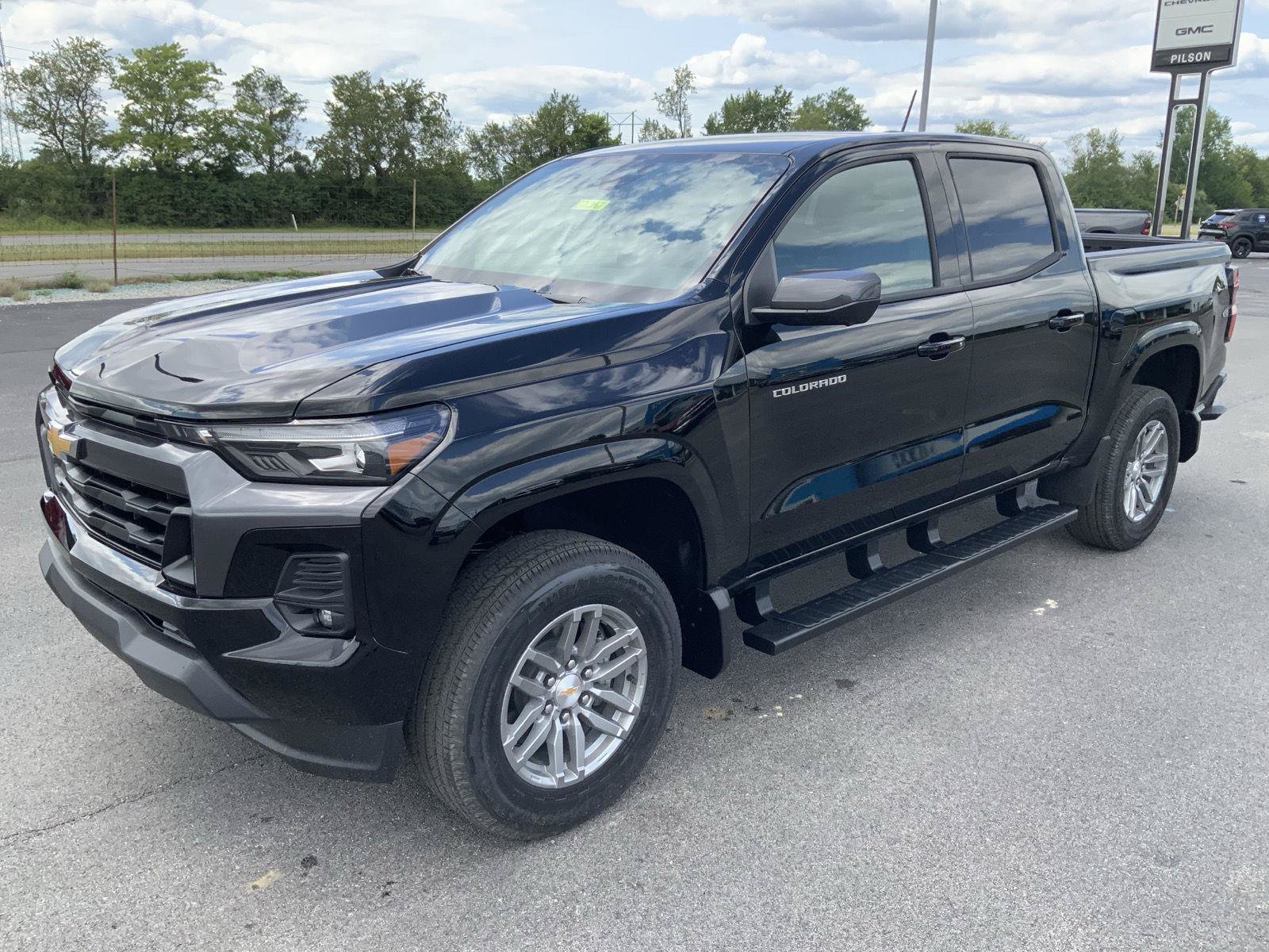 New 2026 Chevrolet Colorado LT w/ LT Convenience Package RWD image 4