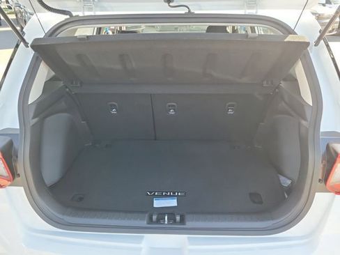 New 2026 Hyundai Venue SEL image 23