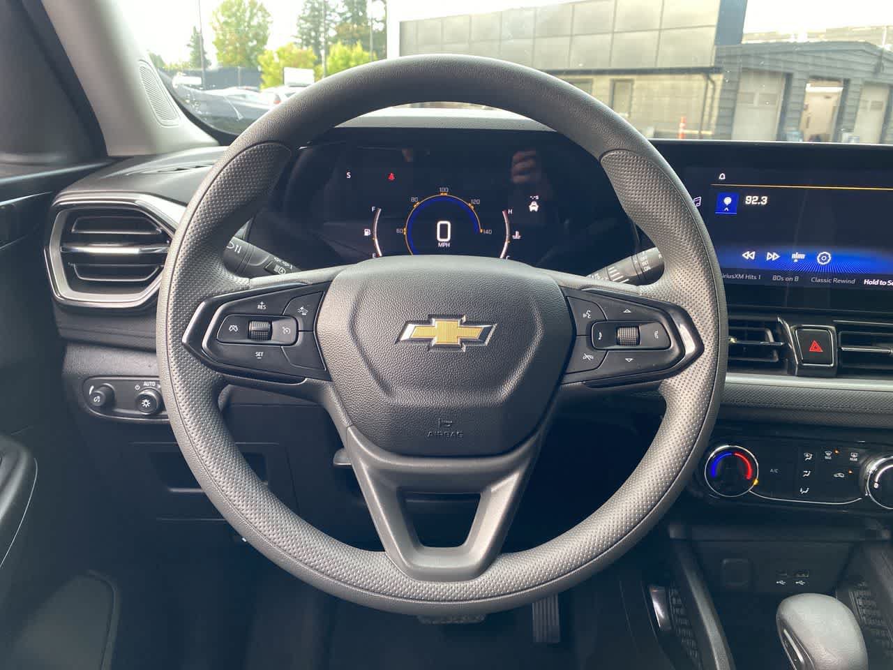 Used 2025 Chevrolet TrailBlazer LT AWD/4WD image 20