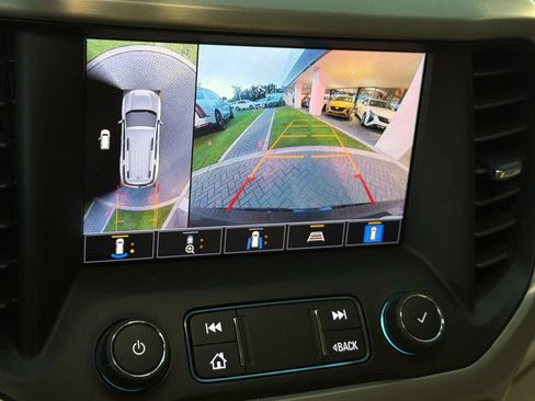Certified 2022 GMC Acadia Denali w/ Denali Technology Package AWD/4WD image 23