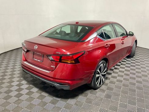Used 2019 Nissan Altima 2.5 SR w/ SR Premium Package AWD/4WD image 19