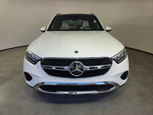 New 2027 Mercedes-Benz GLC 300 image 2