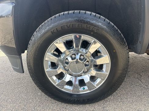 Used 2019 GMC Sierra 2500 Denali w/ Duramax Plus Package AWD/4WD image 39