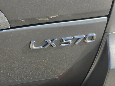 Used 2019 Lexus LX 570 570 image 40