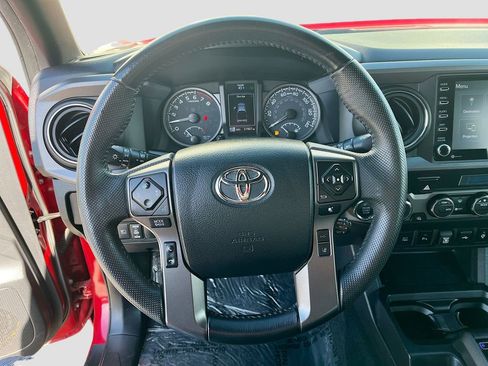 Used 2023 Toyota Tacoma TRD Off-Road w/ Advanced Technology Package AWD/4WD image 11