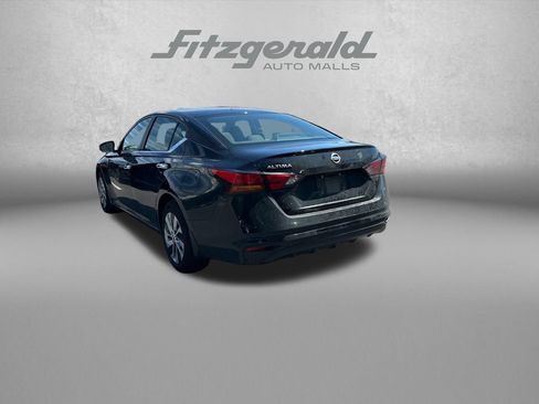Used 2022 Nissan Altima 2.5 S FWD image 5