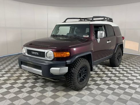 Used 2007 Toyota FJ Cruiser 4WD image 1