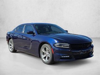 Used 2015 Dodge Charger SXT video 2