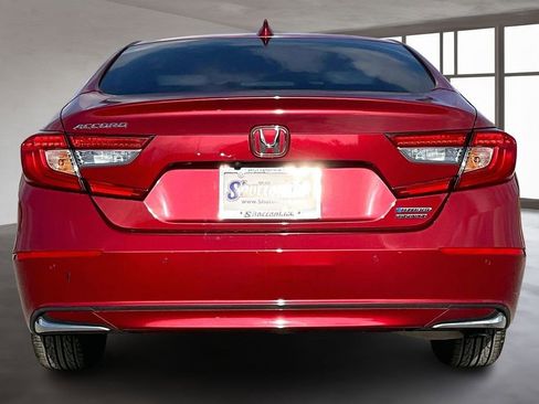 Used 2020 Honda Accord Touring image 5
