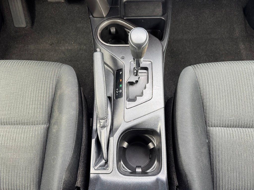 Used 2018 Toyota RAV4 LE w/ All Weather Liner Package FWD image 16
