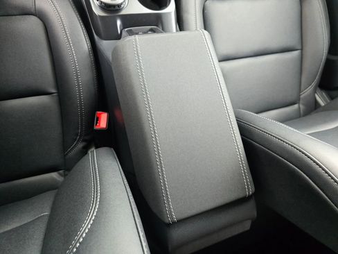 New 2026 Ford Bronco Badlands image 24