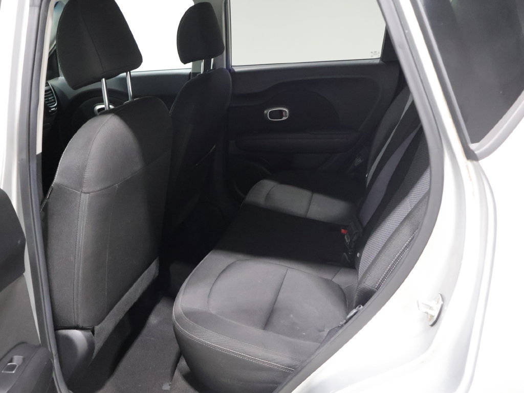 Used 2018 Kia Soul + FWD image 18