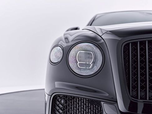 Used 2023 Bentley Flying Spur S V8 AWD/4WD image 18