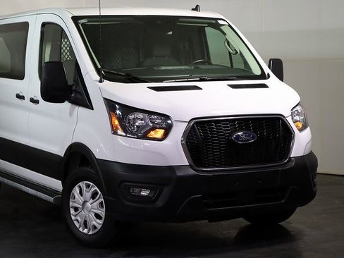 Used 2024 Ford Transit 250 Low Roof w/ Exterior Upgrade Package image 6