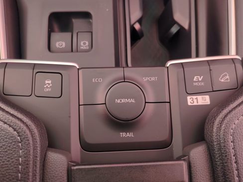 New 2026 Toyota Grand Highlander AWD Hybrid image 17