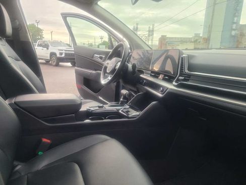 Used 2025 Kia Sportage EX w/ Premium Package AWD/4WD image 21