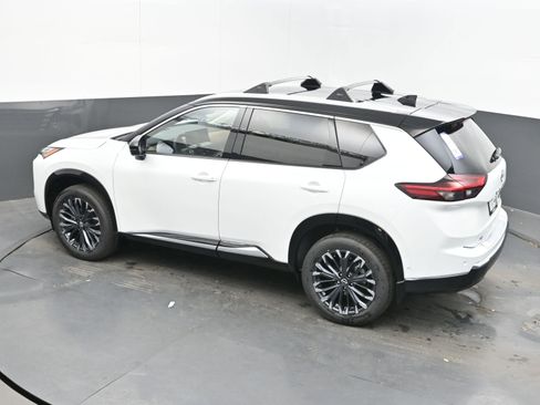 New 2026 Nissan Rogue Platinum w/ Platinum Premium Package image 36