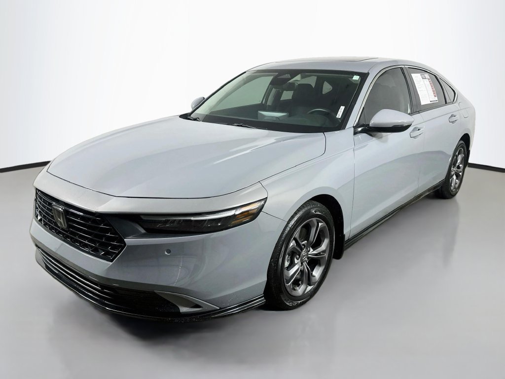 Used 2024 Honda Accord EX-L image 3