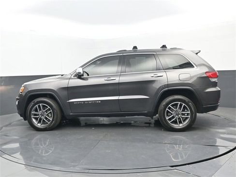 Used 2020 Jeep Grand Cherokee Limited w/ Luxury Group II image 23