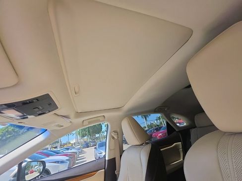 Used 2017 Lexus RX 350 AWD w/ Premium Package image 19