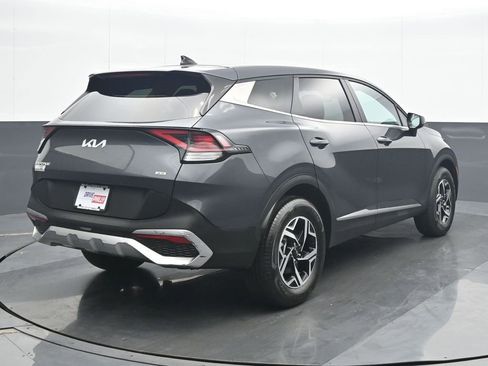 Used 2024 Kia Sportage LX image 6
