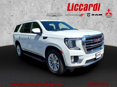Used 2024 GMC Yukon SLT w/ SLT Premium Package